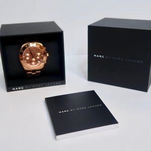 MARC BY MARC JACOB ROSE GOLD WATCH